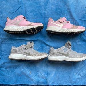 Nike - kids Sneakera - Size 11.5 - 2 pairs
